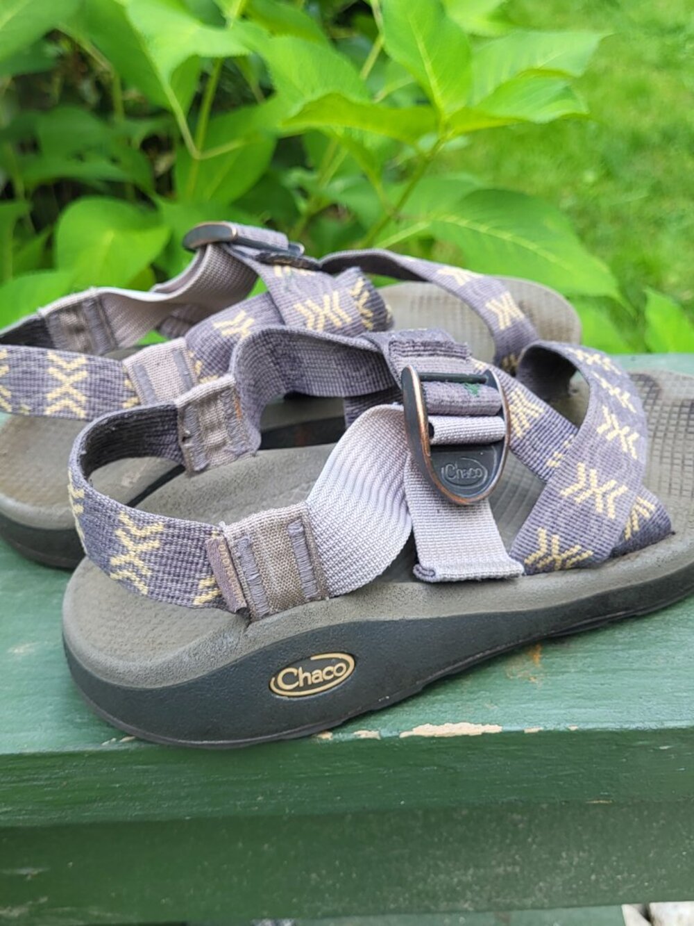 Chaco Cloud Sandals for Men Aztec design Size 8